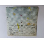 CARTE POSTALE SONORE PRL ; MOTIF MUSZYŃSKA ZAMORSKA DZIEWCZYNKA , BAND J.KUKULLSKI -R. SADOWSKI ; CHANSON KOCHAJ MNIE CHOC KILKA CHWIL, DZIEWCZYNY W RÓŻOWYM KOLORZE