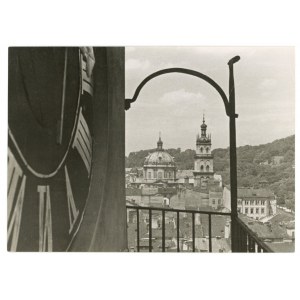 Lwów - Fotografia H. Poddębski. Widok z wieży ratuszowej (105)