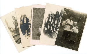 Pokuttya, Eastern Carpathians - Photographs of one family, set of 5. (472)