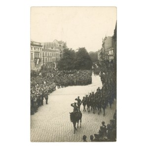 Poznań - Defilada wojsk wielkopolskich (1005)