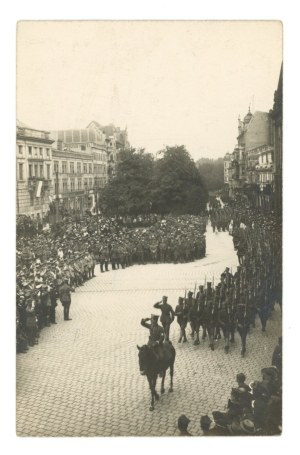 Poznan - Parade of the Wielkopolska troops (1005)