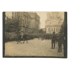 Warszawa - Defilada na placu Saskim, 1919 r. (1007)