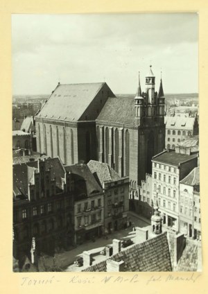 Torun - Photograph by Henryk Zawadzki showing the Church of the Blessed Virgin Mary in Torun (938)