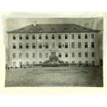 Toruń - Fotografia Gimnazjum Ojców Redemptorystów. II RP (940)