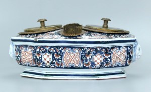 Porcelain inkwell, 19th century (365)