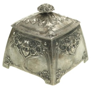 Art Nouveau sugar bowl, VERIT - Norblin, Buch, Werner, Warsaw, early 20th century. (429)