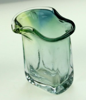 Maria Veltuzen-Nagrabecka, Vase (383)