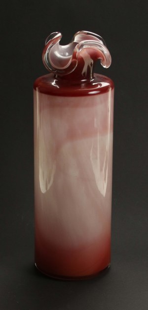 Jerzy SŁUCZAN ORKUSZ, Tarnowiec Glassworks, Vase with valance (389)