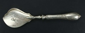 Fish spatula, Norblin Warsaw 19th/20th century. (449)