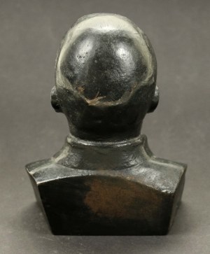Vladimir Lenin, bust (676)