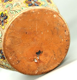 Jan BROSZKIEWICZ (1864 - 1944), Hutsul vase, Kuty, Pokucie (707)