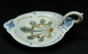 Patera, Germany, Mettlach, 1888 (921)
