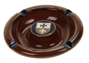 Ashtray with the coat of arms of Elblag, Royal Majolica Factory in Kadyny, 1928 (332)