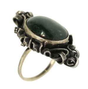 Ring with dark green stone, with Warsaw silver sample (105)