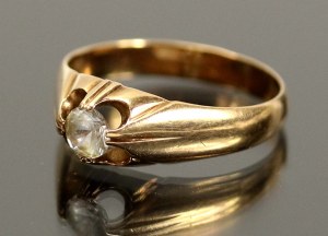 Zirconia ring, Rytosztuk. Gold (216)