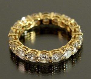 Eternity ring with diamonds, gold. Certificate. 3.42 ct (177)
