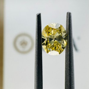 NATURAL POLISHED DIAMOND 0.8 FANCY VIVID YELLOW -SI1 - GIA - BM50101
