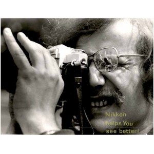 Marek Gerstmann: Nikkon helps You see better!, autoportret 197- 18x24 cm
