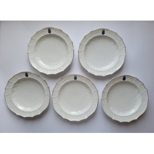FISCHER &amp; MIEG, Česká republika. Sada 5 porcelánových hlubokých talířů, velkých, s polským erbem Leliwa pod hraběcí korunou.