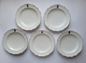 FISCHER & MIEG, Czech Republic. Set of 5 porcelain deep plates, large, with the Polish coat of arms Leliwa under the Count's crown.