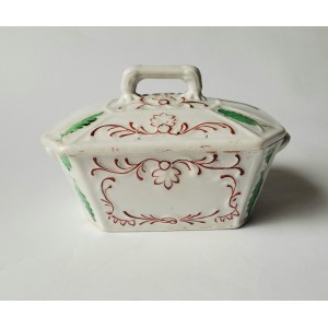 HORODNICA (Gorodnitsa). Porcelain container with lid, made in the faience and porcelain manufactory in Horodnitsa, Volyn,