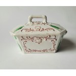 HORODNICA (Gorodnitsa). Porcelain container with lid, made in the faience and porcelain manufactory in Horodnitsa, Volyn,