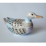 KUZNIECOV, Riga. Porcelain butter dish in the form of a duck. M. S. Kuznetsov Porcelain Factory in Riga, 1891-1917.