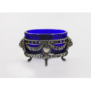 Oval salt cellar
