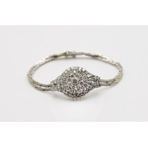 Bracelet with diamonds