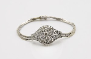 Bracelet with diamonds