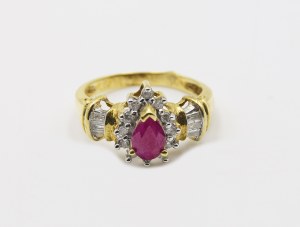 Ring with ruby