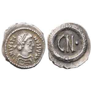 Justin II (565-578), Quarter Siliqua, Ravenna; AR (0,70 g; 12,7 mm; 6 h)