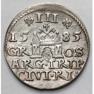Stefan Batory, Trojak Ryga 1585 - zdobiony czepiec