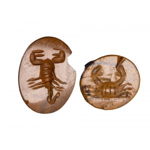 A lot of 2 Roman yellow jaspers intaglios. A crab and a scorpio.