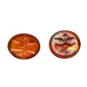 A lot of 2 Roman hardstone intaglios. Dextrarum Junctio.