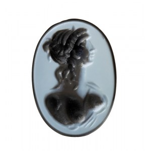 A Late Renaissance nicolo intaglio. Female bust.