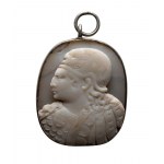 A large Late Renaissance agate cameo set in a silver pendant. Bust of Athena.