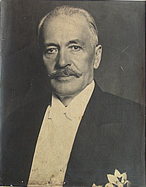 [MOSCICKI IGNACY]. Photograph. Bust of President of the Republic of Poland Ignacy Moscicki unsigned. Format 22/28 cm...