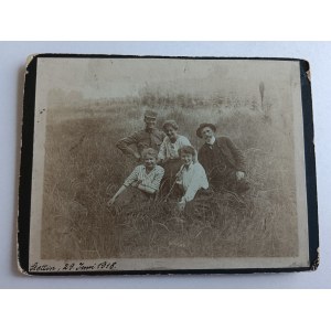 CARDBOARD PHOTO SZCZECIN, STETTIN, 1918, GROUP OF PEOPLE