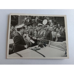 PHOTO KRAKOW MARKET CUP CAR 1950