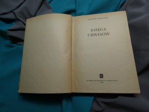 The book of the urchins / Edmund Niziurski ; [illustrated by Stefan Gierowski].