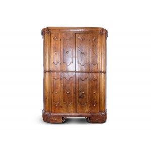 Top cabinet, Around 1600