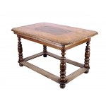 Baroque table, Table top inlaid, with 4 coats of arms in the corner