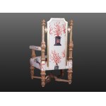 Magnificent armchair, Italy?