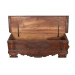 Chest, Italy