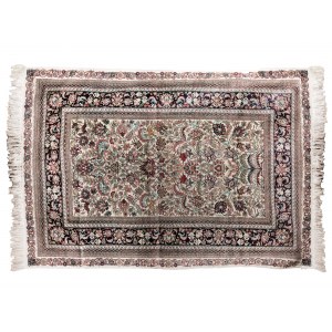 Silk carpet