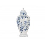 Lidded vase, Onion pattern