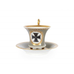 Cup with saucer, Execution KPM