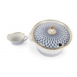 Dinner service 28-piece, Cobalt mesh with gilded accents