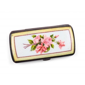 Cigarette box with floral decoration, Silver marked
